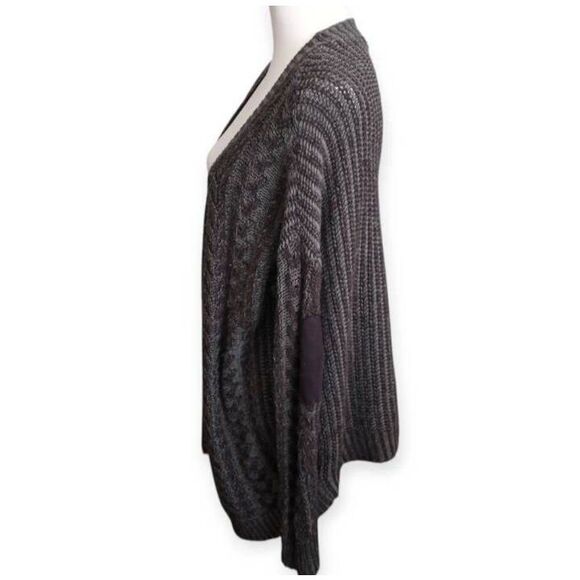 OLIVE & OAK CHARCOAL PATCH ELBOW CARDIGAN SZ.M FITS LIKE AN XL EUC. - Picture 5 of 8